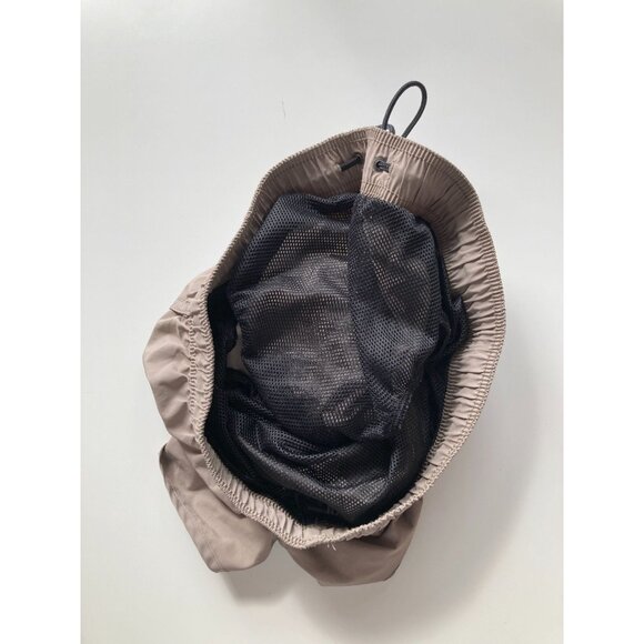 5pc H&M Clothing Bundle - T-Shirt, Tanks, Sweatshorts, Running Shorts, Size M - Picture 11 of 14